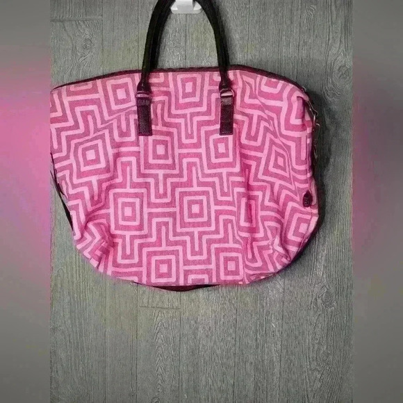 Lulu Dharma Tote Weekender Overnight Duffle Travel Carry On Shoulder Strap. - Picture 2 of 9